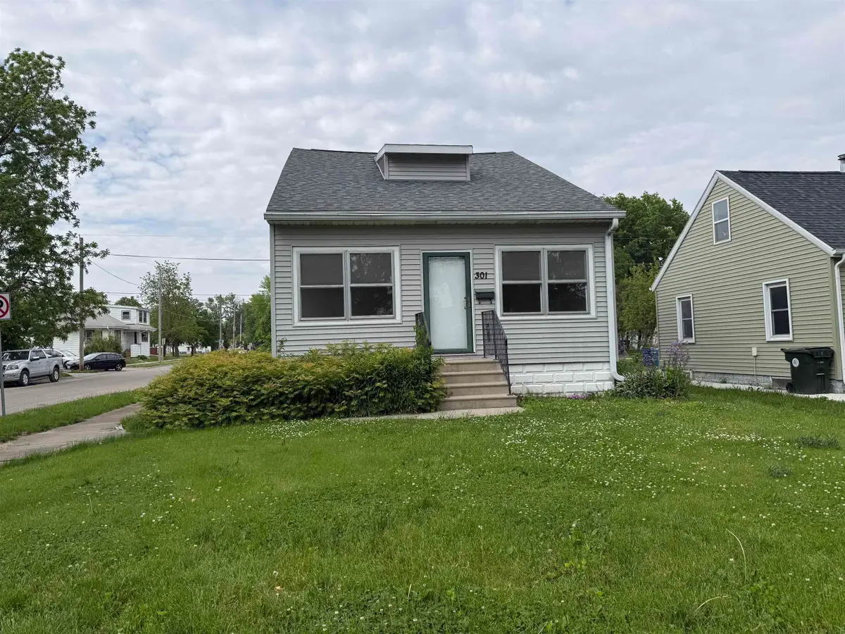 301 Bertch, Waterloo, IA 50701 - #1