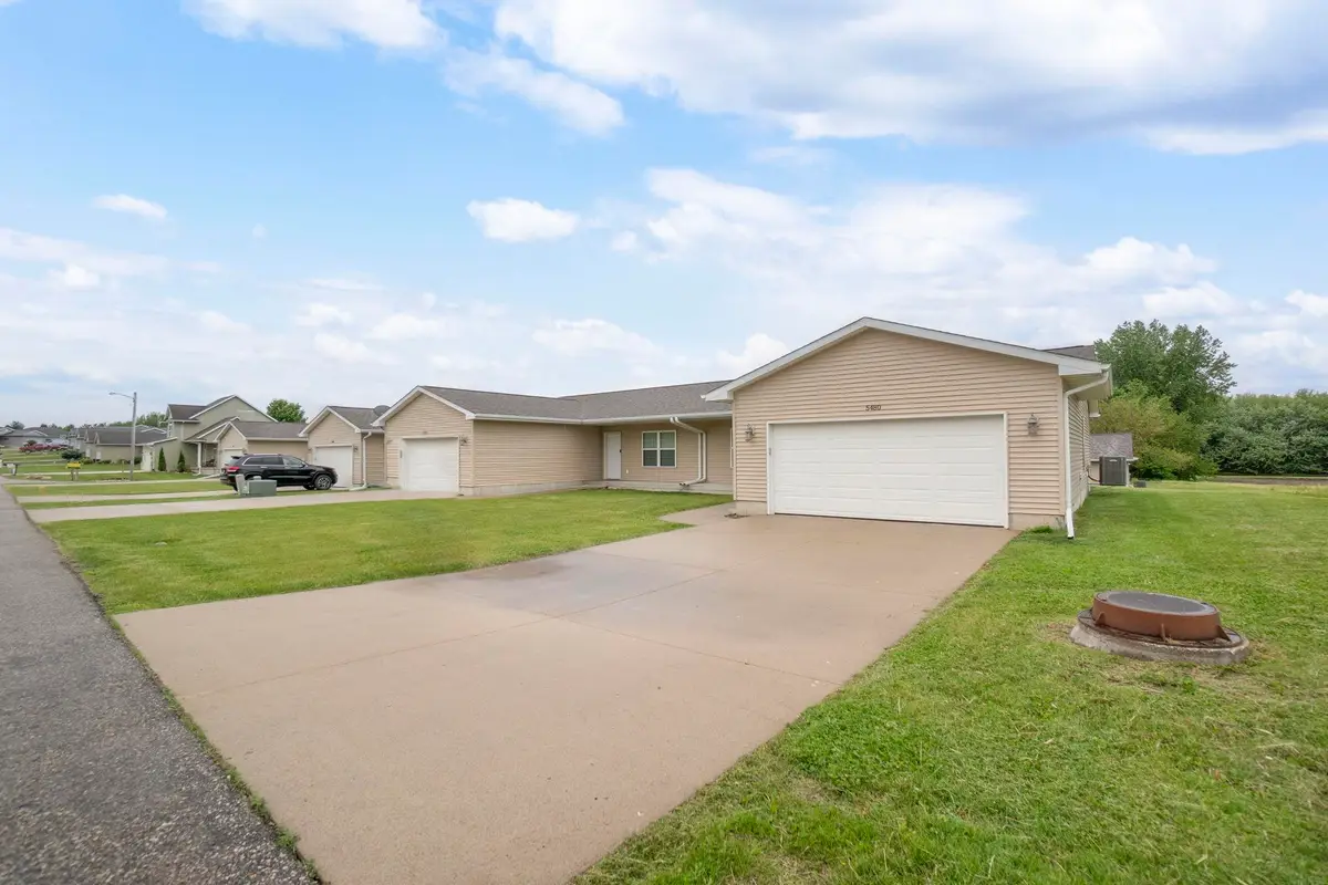 5480 Summerland Drive, Waterloo, IA 50701 - #1
