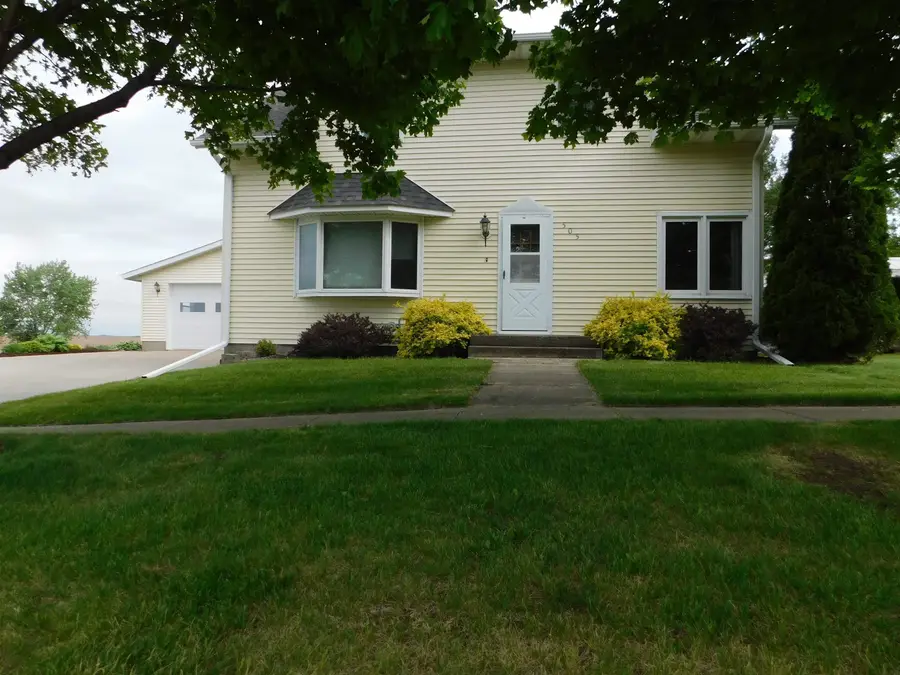 505 Main Street, Luana, IA 52156 - #2