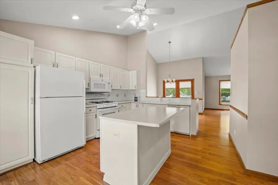 216 Cordoba Avenue, Cedar Falls, IA 50613 - #3