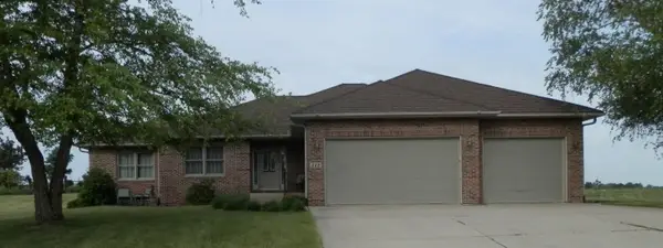 112 Meadow Lane, LaPorte City, IA 50651