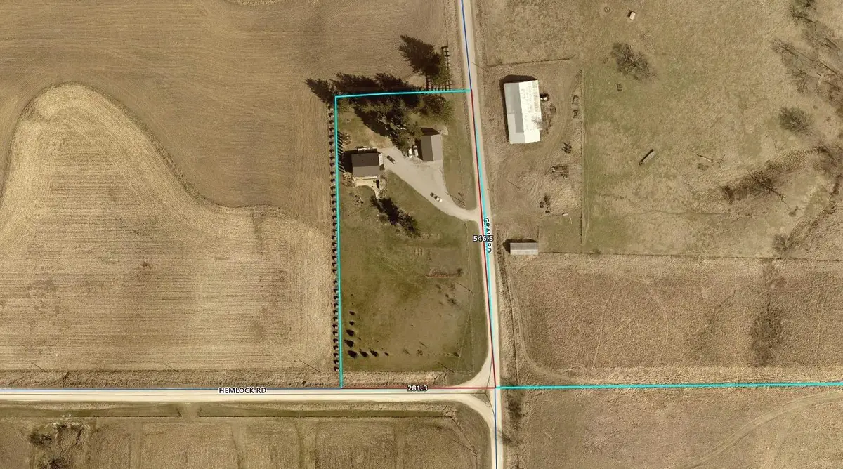 14059 Grain Rd, Fayette, IA 52142 - #1