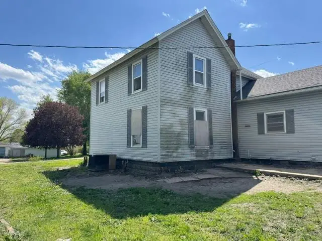 125 W Jackson Street, Winthrop, IA 50682 - #3