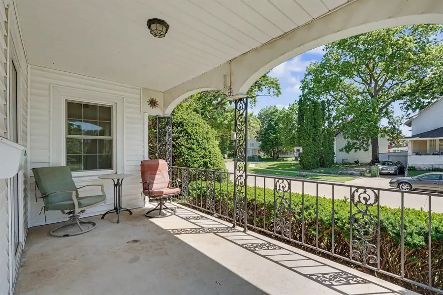 100 Home Park Boulevard, Waterloo, IA 50701 - #2