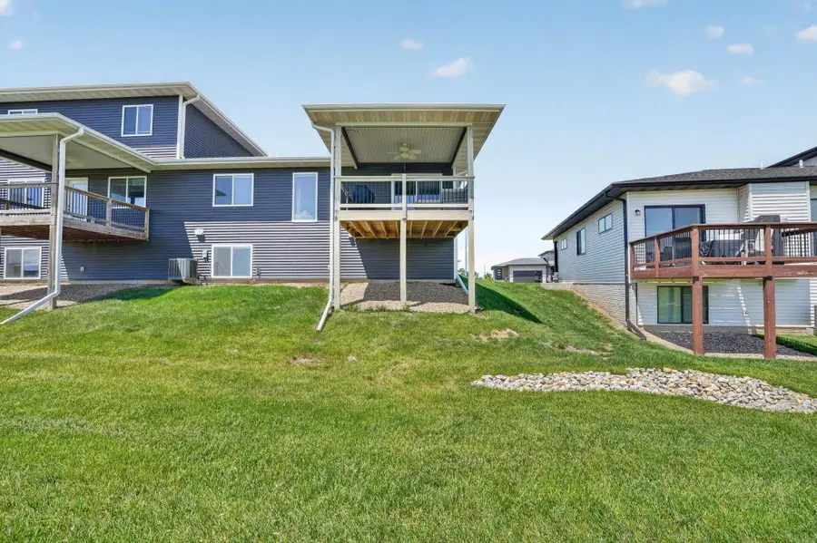 1204 Loren Drive, Cedar Falls, IA 50613 - #3