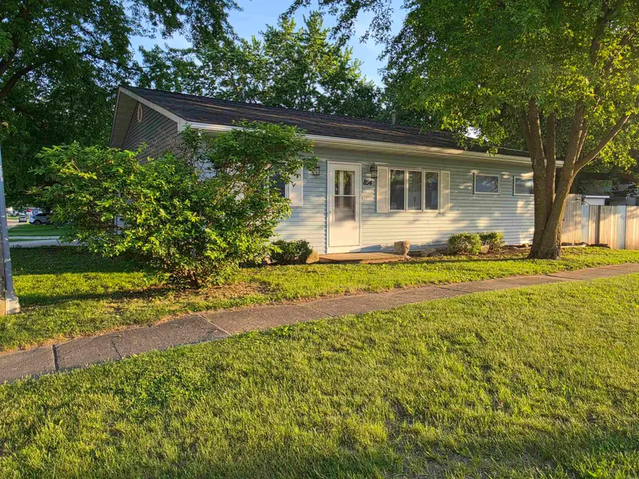 854 Douglas Street, Jesup, IA 50648 - #2