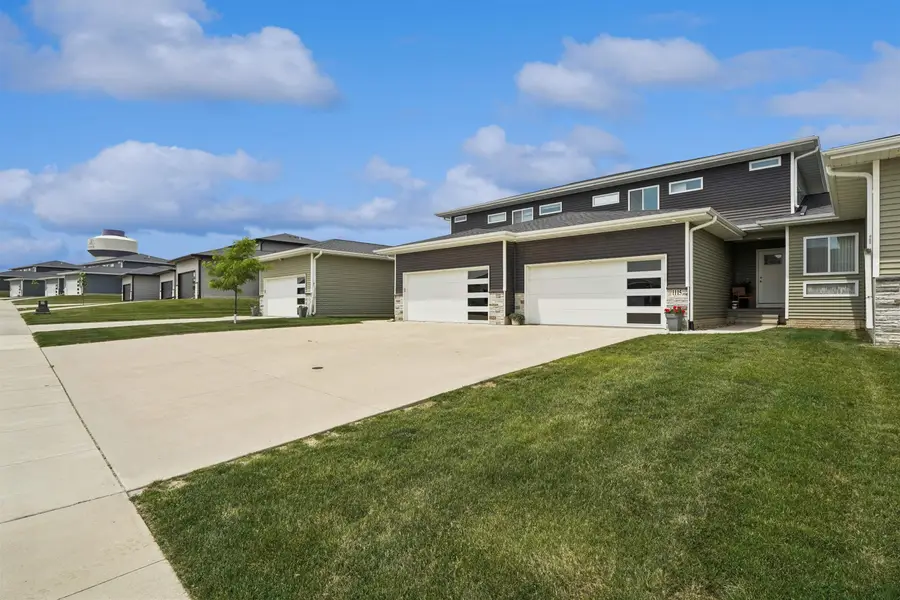 1115 Loren Drive, Cedar Falls, IA 50613 - #2