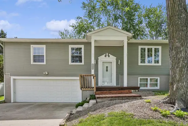 4202 Cardinal Drive, Cedar Falls, IA 50613