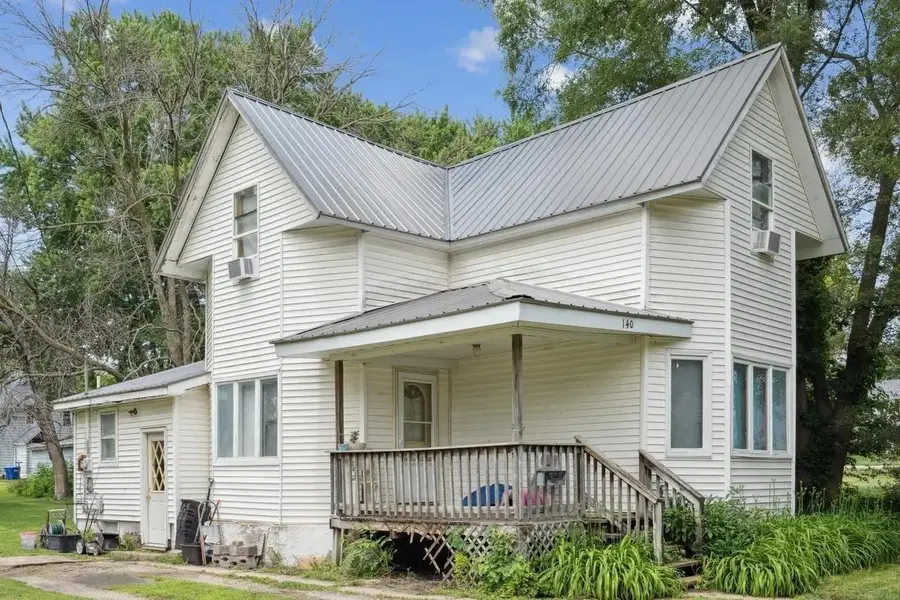 140 2nd Ave Nw, Oelwein, IA 50662 - #2