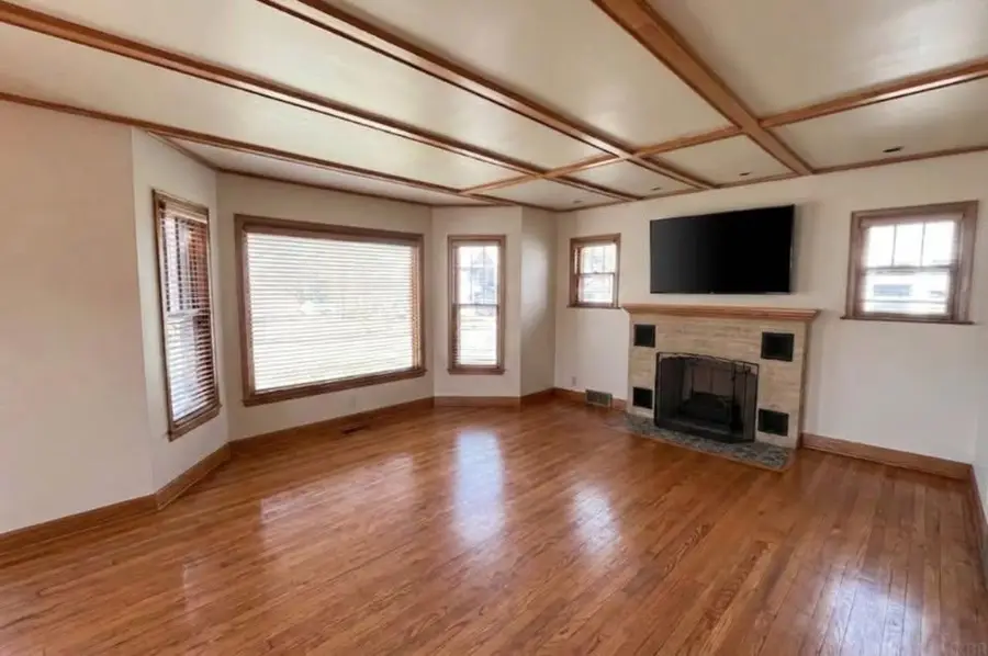 608 3rd Street, Parkersburg, IA 50665 - #2