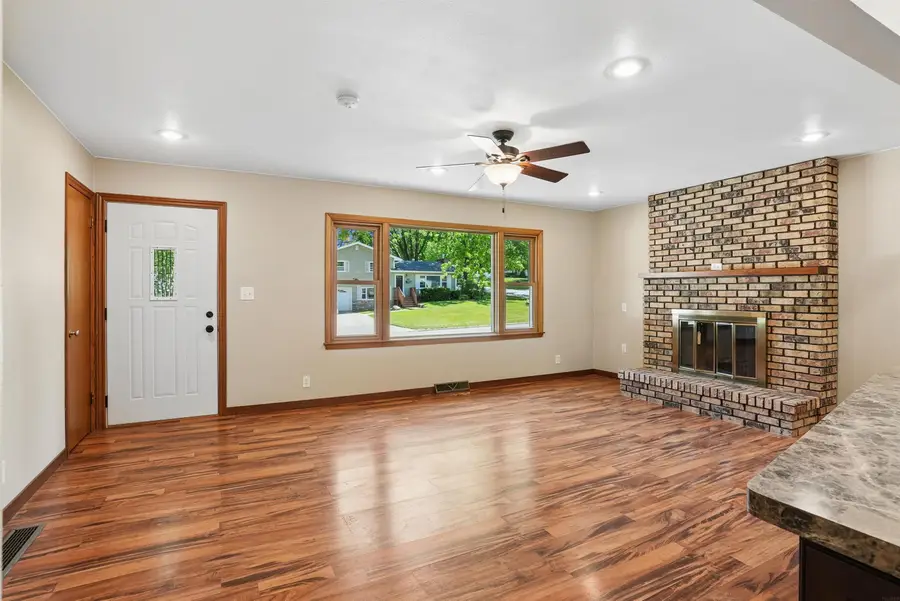 1029 W 13 Street, Cedar Falls, IA 50613 - #3