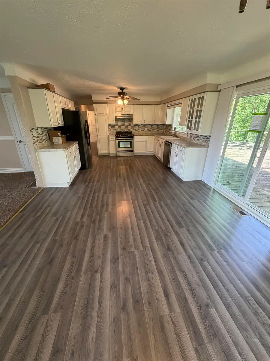 1864 100th Street, Oelwein, IA 50662 - #3
