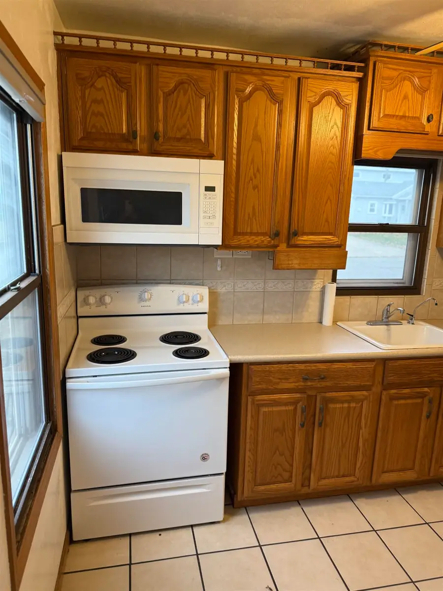 819 Hanna Boulevard, Waterloo, IA 50701 - #2