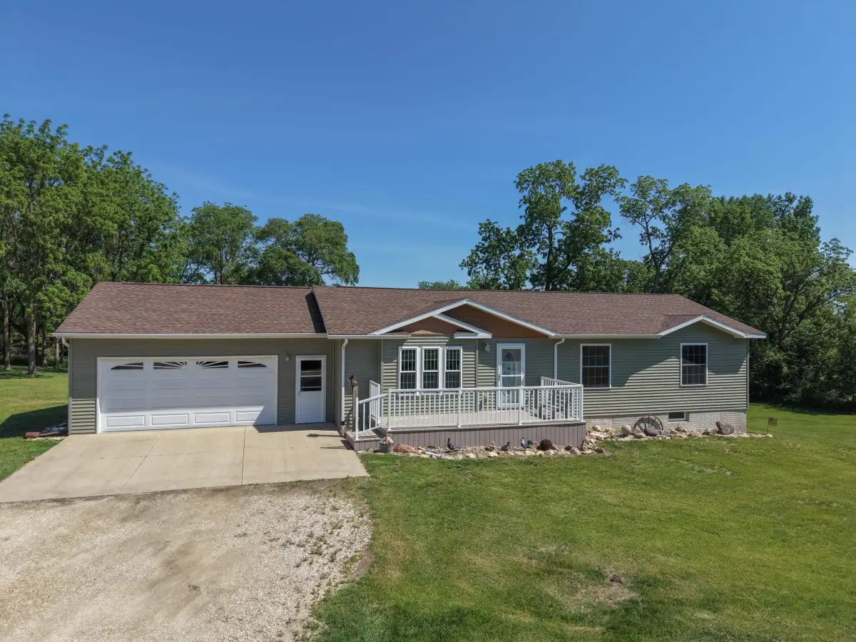 17223 260th Street, Aplington, IA 50604 - #1
