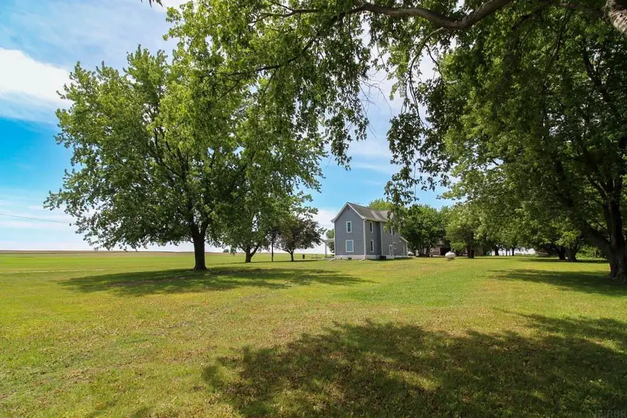 18207 X Avenue, Dike, IA 50624 - #2