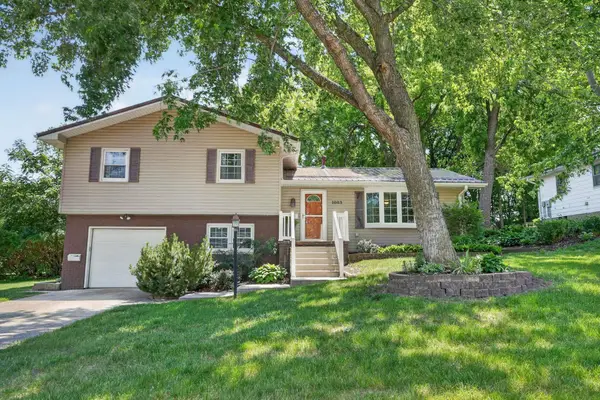 1003 Hillcrest Boulevard, LaPorte City, IA 50651