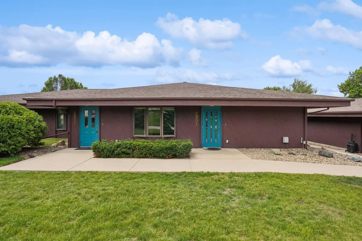 5309-5311 Blue Bonnet Drive #5309-5311 / 3216, Waterloo, IA 50702 - #1