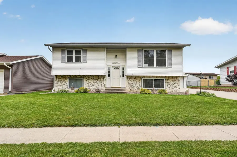 3923 Del Matro Road, Waterloo, IA 50701 - #2