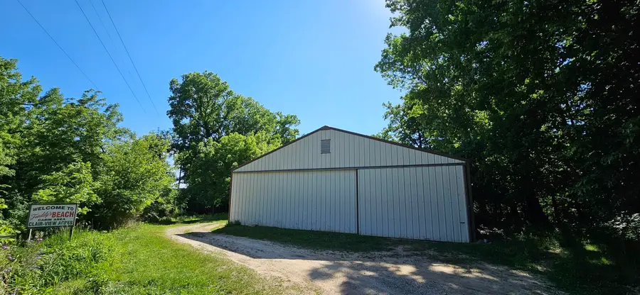 2587 210th Avenue, Delhi, IA 52223 - #2