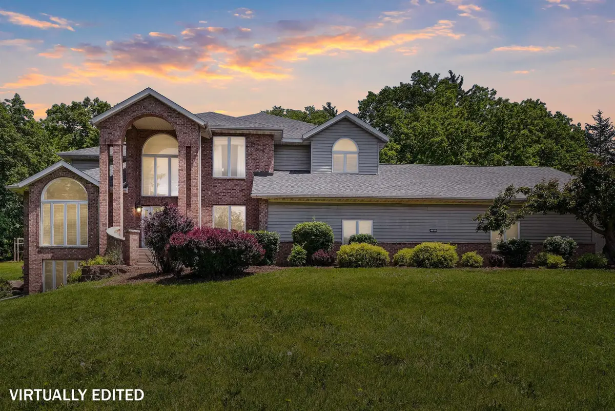 106 NE 12th Street, Waverly, IA 50677 - #1