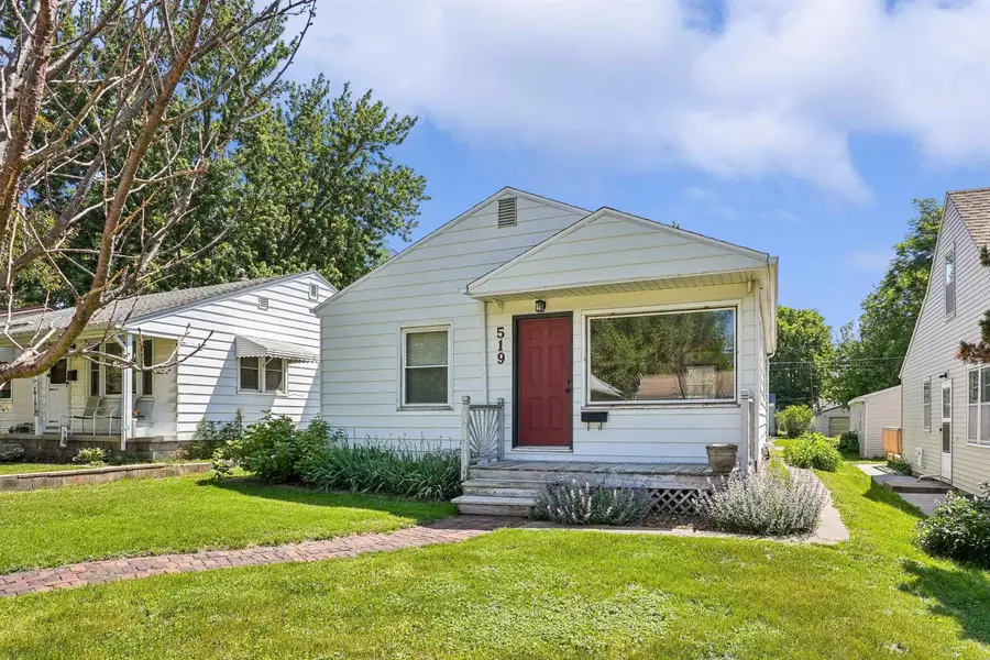 519 Kirkwood Avenue, Waterloo, IA 50701 - #2