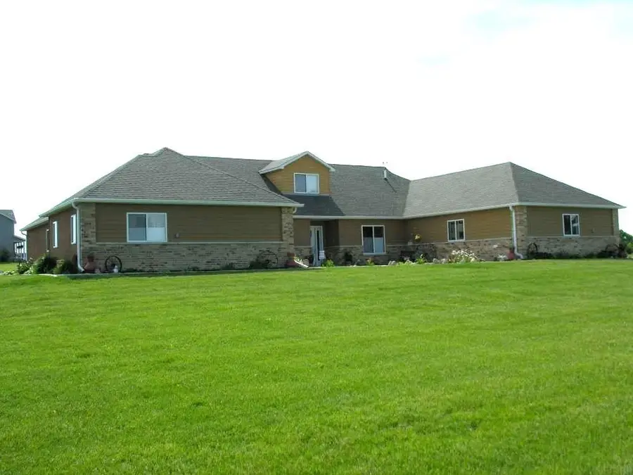 2135 336th Street, Osage, IA 50461 - #3