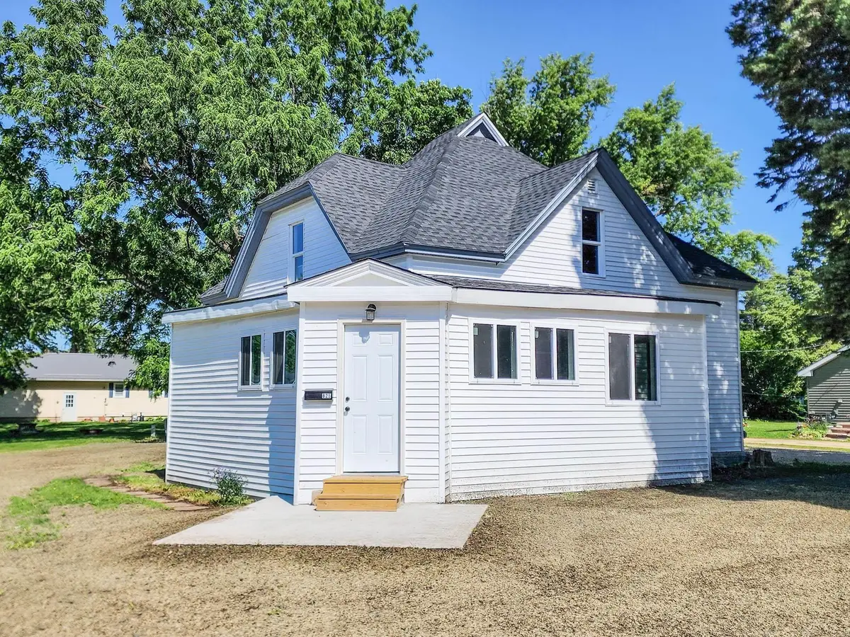 825 Jackson Street, Lamont, IA 50650 - #1