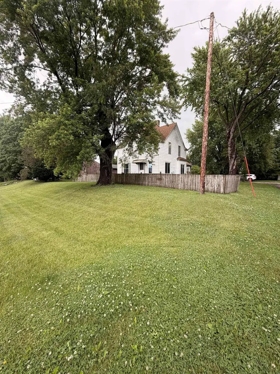 143 S. Elk Run Road, Waterloo, IA 50707 - #3