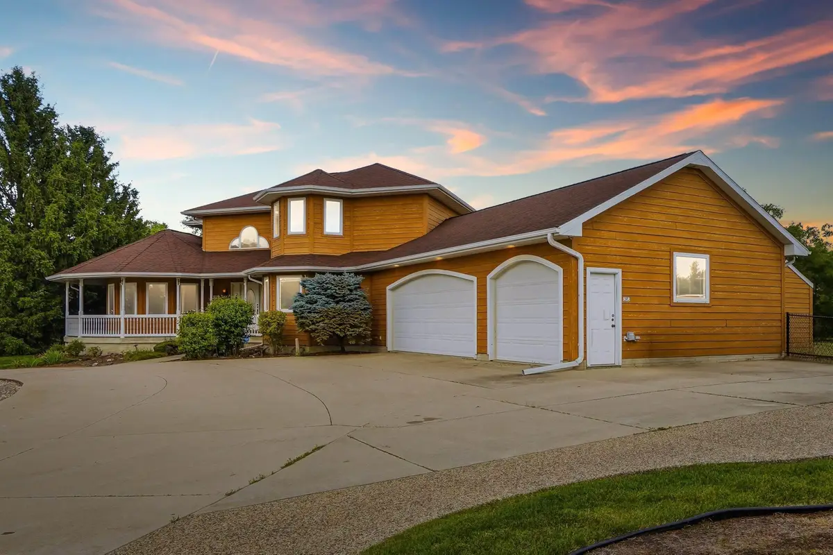 709 Lake Ridge Drive, Cedar Falls, IA 50613 - #1