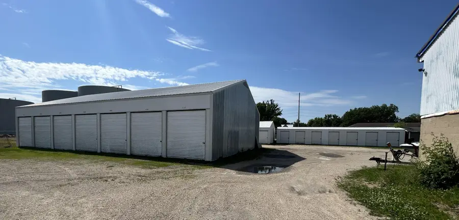 1110 N Main Street, Charles City, IA 50616 - #2
