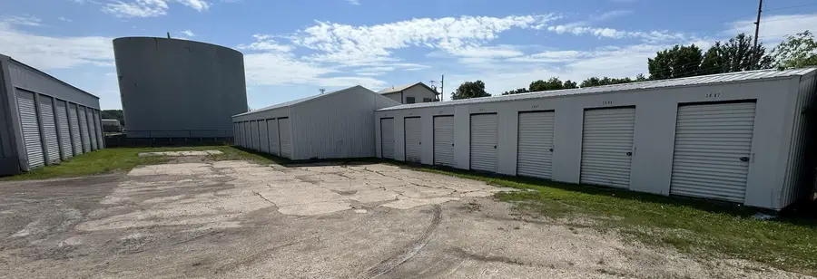 1110 N Main Street, Charles City, IA 50616 - #3