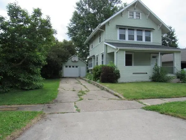 424 S Chestnut Street, Monticello, IA 52310