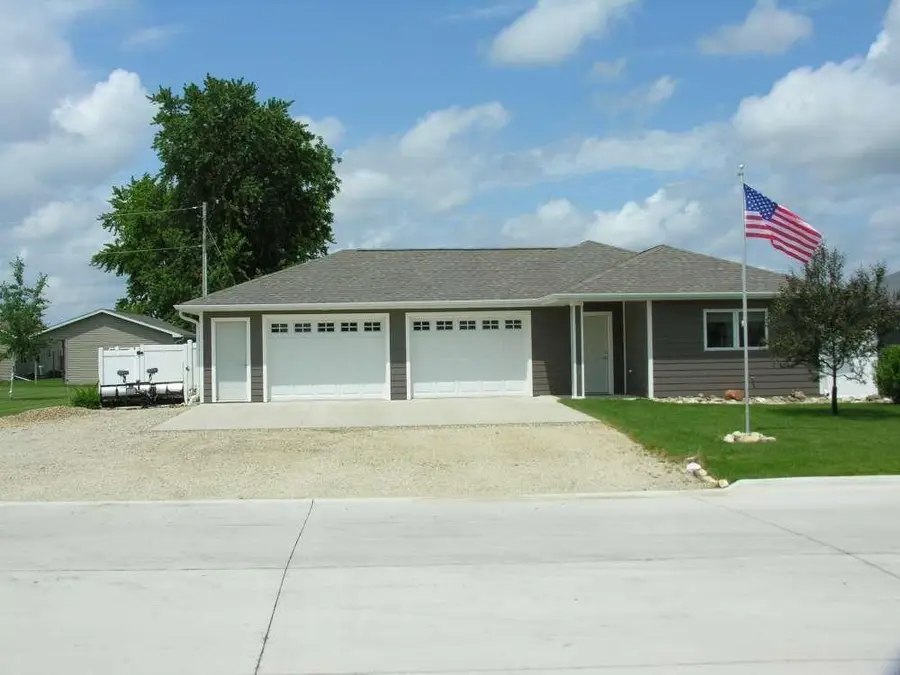 1415 Chase Street, Osage, IA 50461 - #3