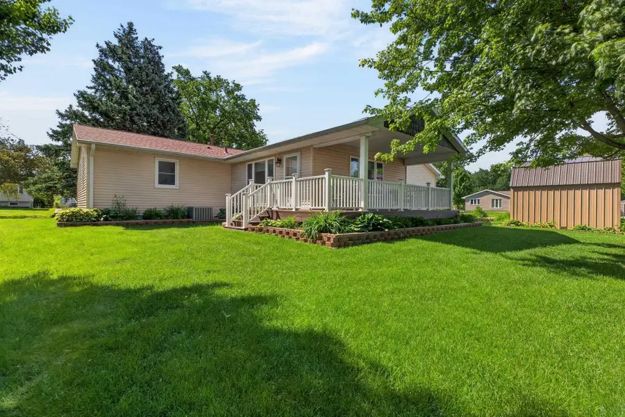 321 Devlin Circle, Cedar Falls, IA 50613 - #2
