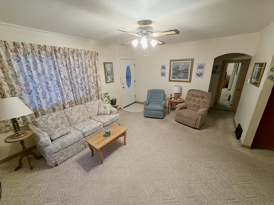 307 Ohio Street, Decorah, IA 52101 - #2