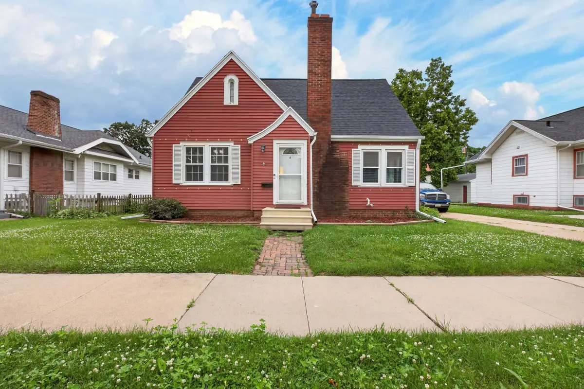 428 Kingsley Avenue, Waterloo, IA 50701 - #1
