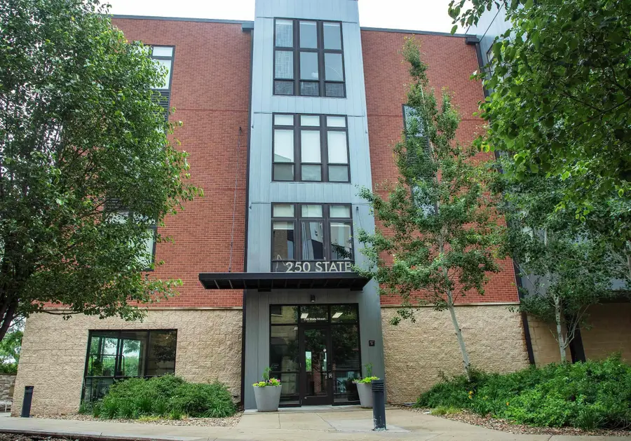 250 State St #402, Cedar Falls, IA 50613 - #2