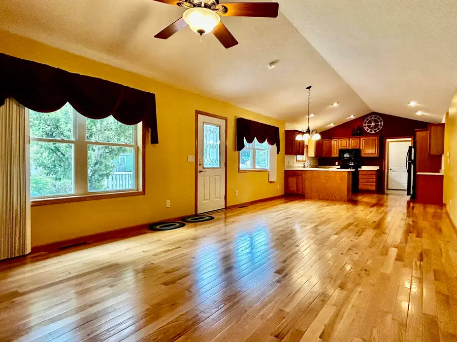 1738 254th Street, Decorah, IA 52101 - #3