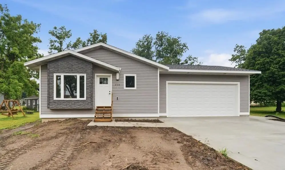 206 E. Miranda Street, Shell Rock, IA 50670 - #1