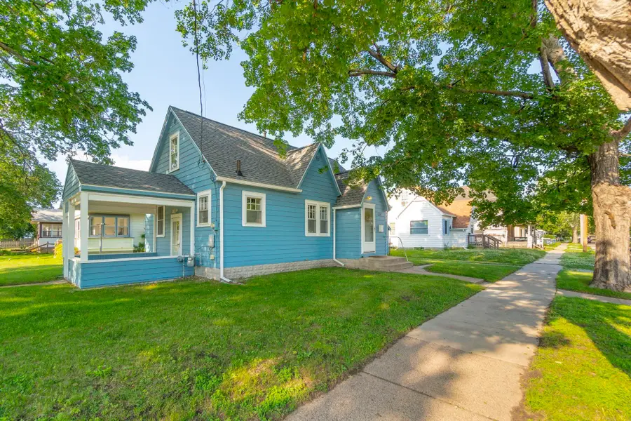 224 Kern Street, Waterloo, IA 50703 - #3