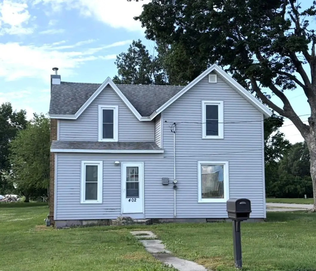 402 Douglas Avenue, Ackley, IA 50601 - #1