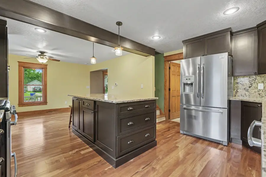 604 SW 8th Street, Independence, IA 50644 - #3