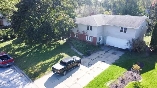 1037 Rachael Street, Waterloo, IA 50701