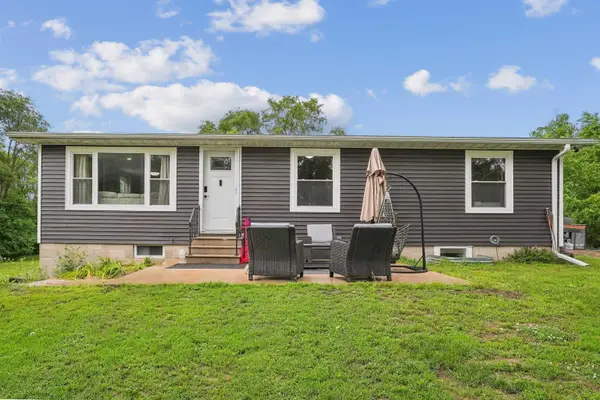 427 Maple Street, Janesville, IA 50647