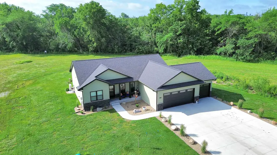 215 Blue Spruce Drive, New Hartford, IA 50660 - #2