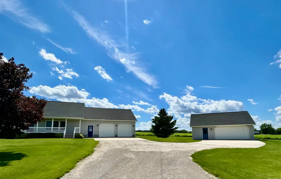 28995 V Avenue, Waucoma, IA 52171 - #2