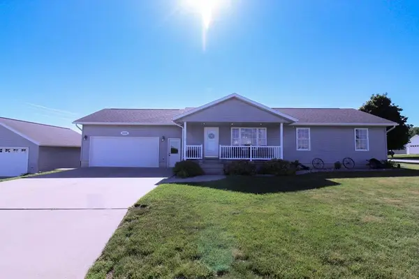 1301 1st Street, Grundy Center, IA 50638