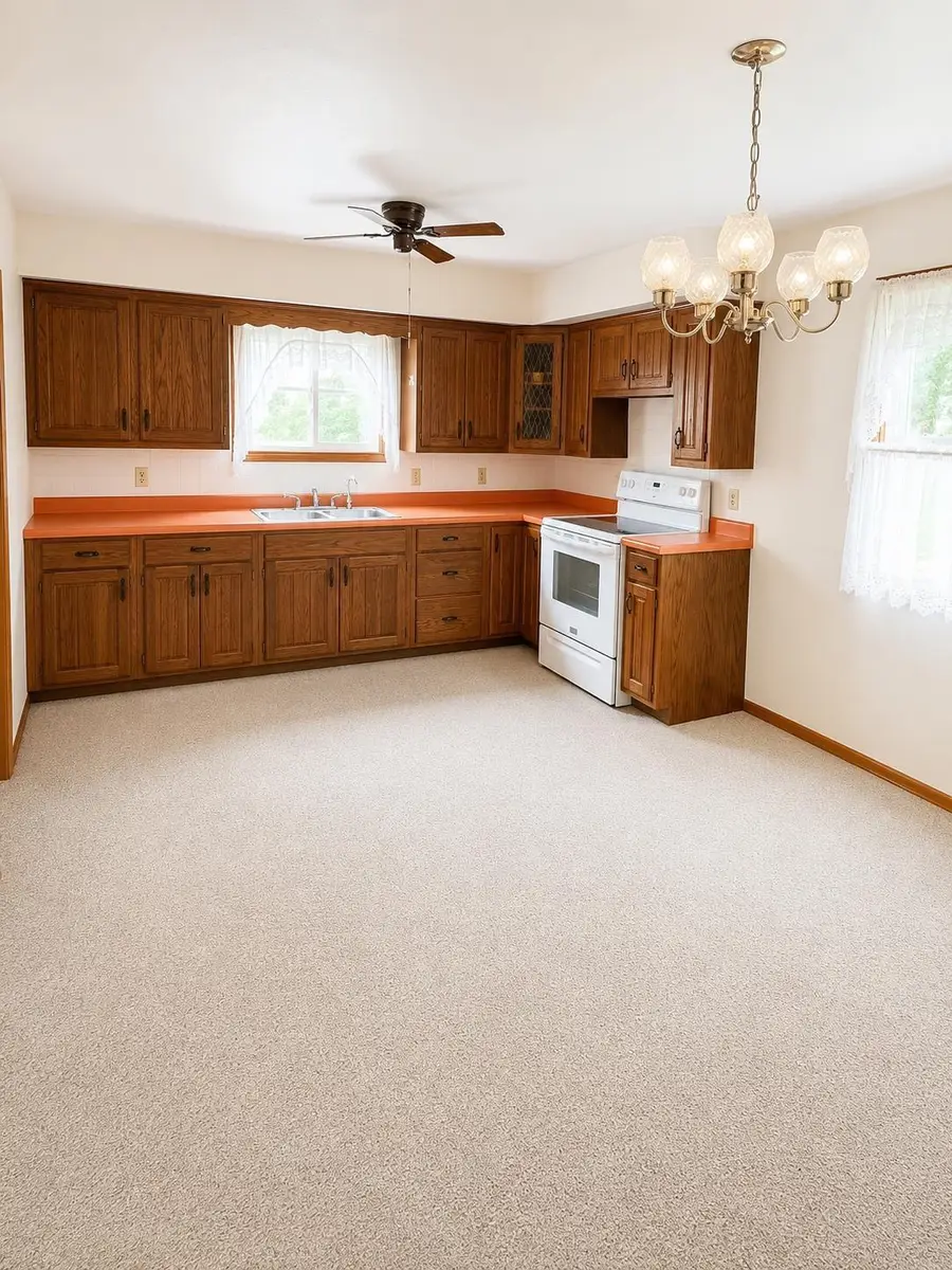 305 Pine Street, Reinbeck, IA 50669 - #2