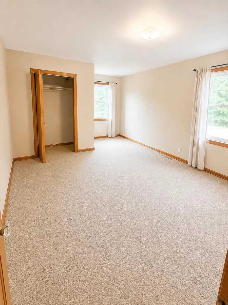 305 Pine Street, Reinbeck, IA 50669 - #3