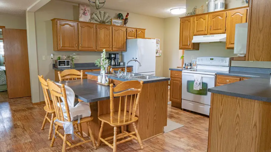 10015 Lodge Avenue, Greene, IA 50636 - #3